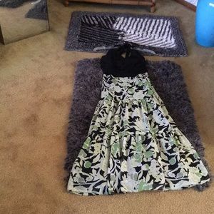 Evan-Picone Beautiful Dress Size 6.        95% Poliester, 5%Elastand.